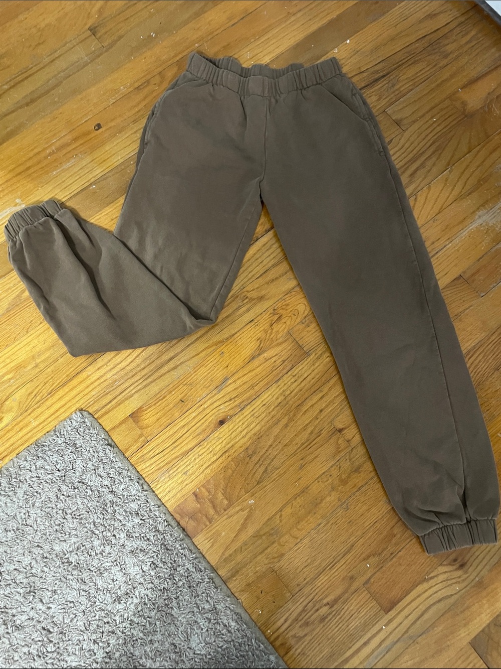 Brandy Melville Women's Brown Elastic Waist Sweatpants